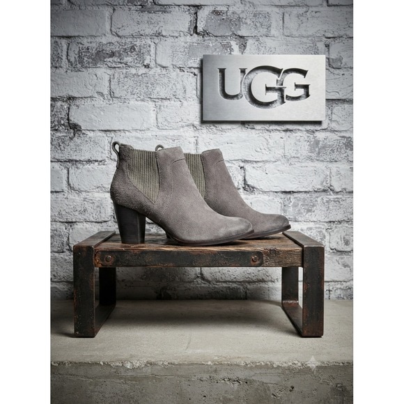 UGG Shoes - UGG Bonham Grey Suede Chelsea Ankle Boots Block Heel 1013893 Womens 9